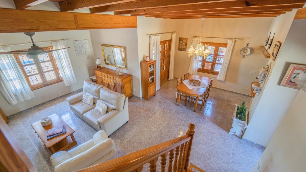 Vinyes Grau Villa